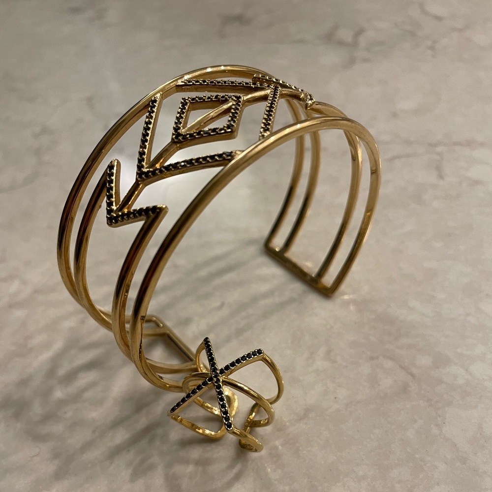 Stella & Dot Gold Bracelet with Black Accents